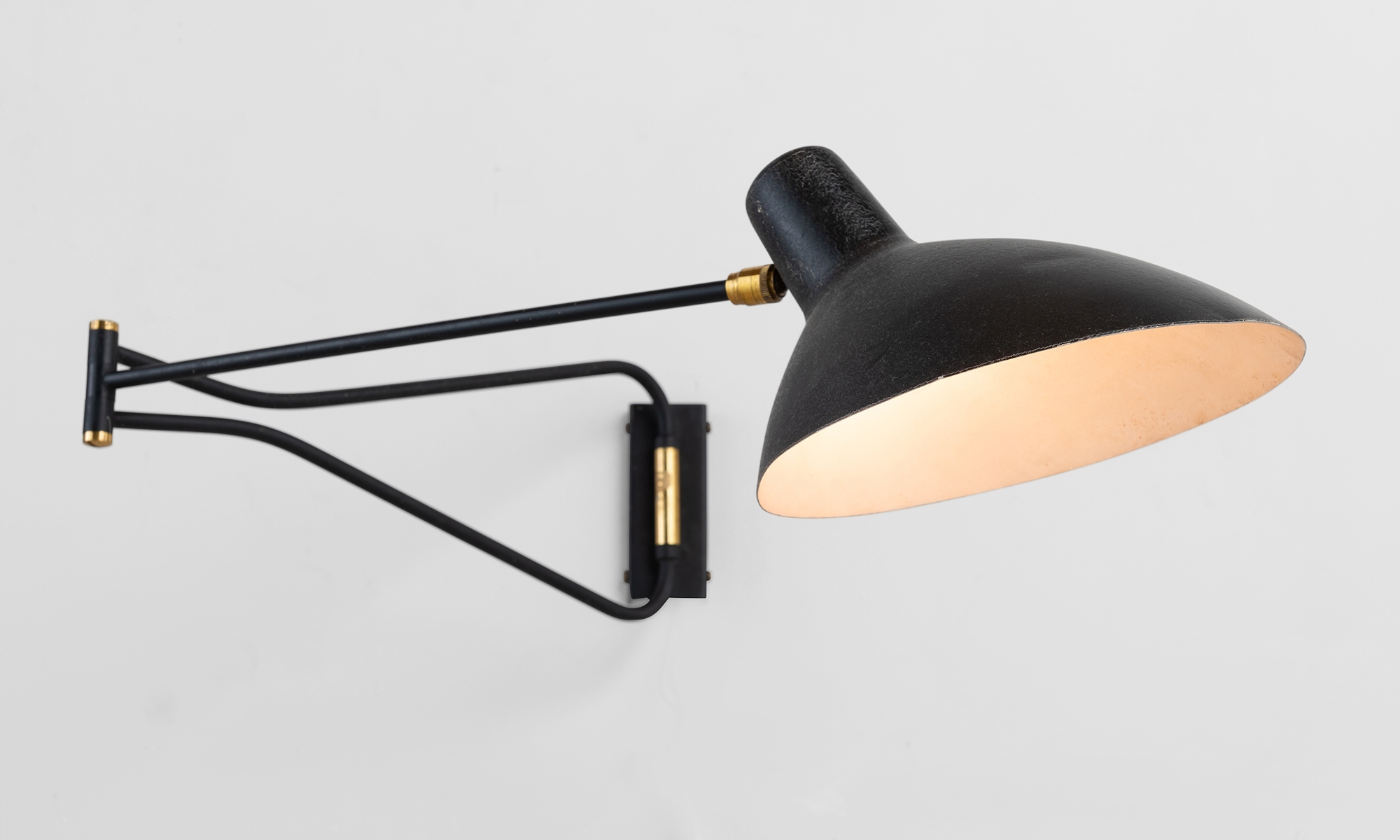 Robert Mathieu Wall Light :: Obsolete