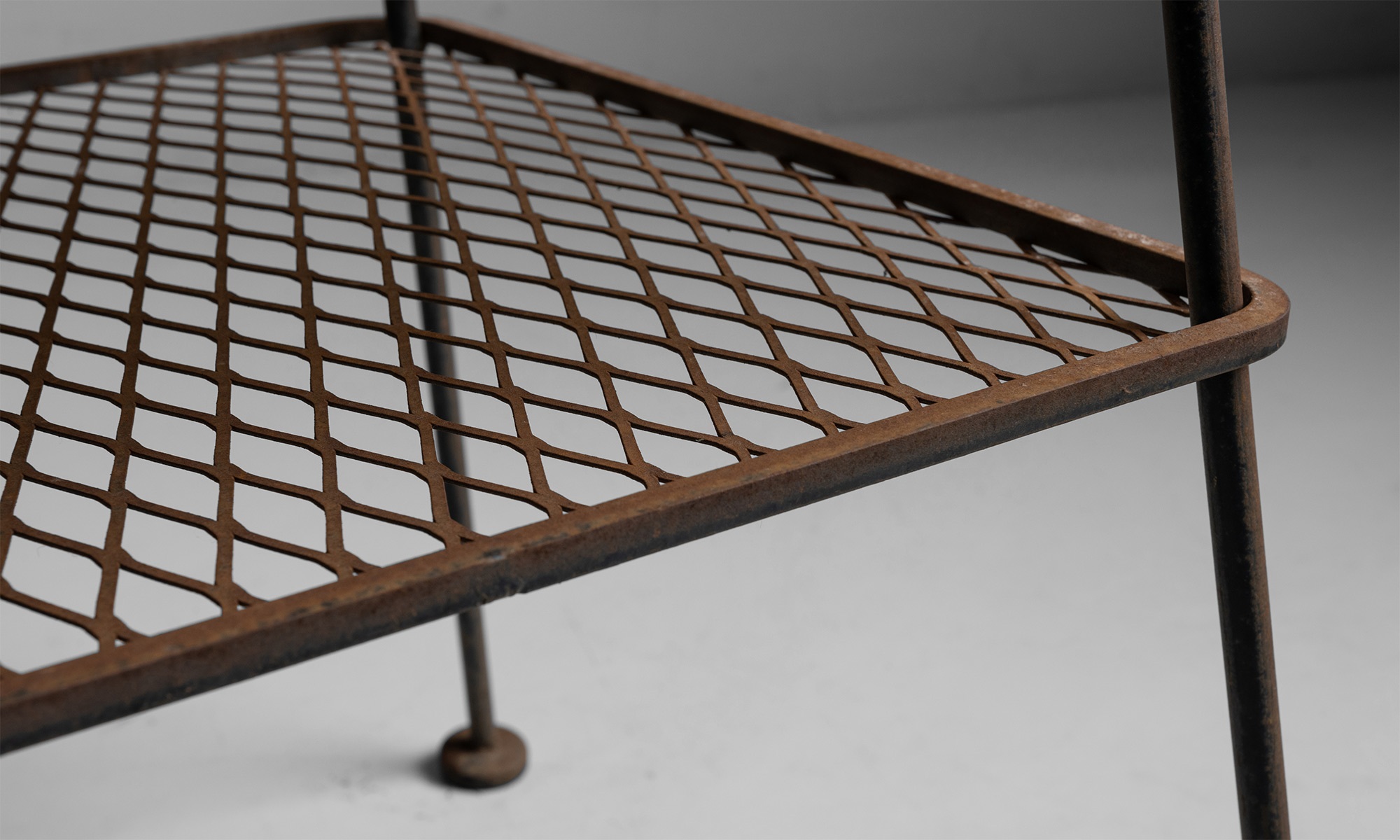 Sculptura Table by Russell Woodard Obsolete