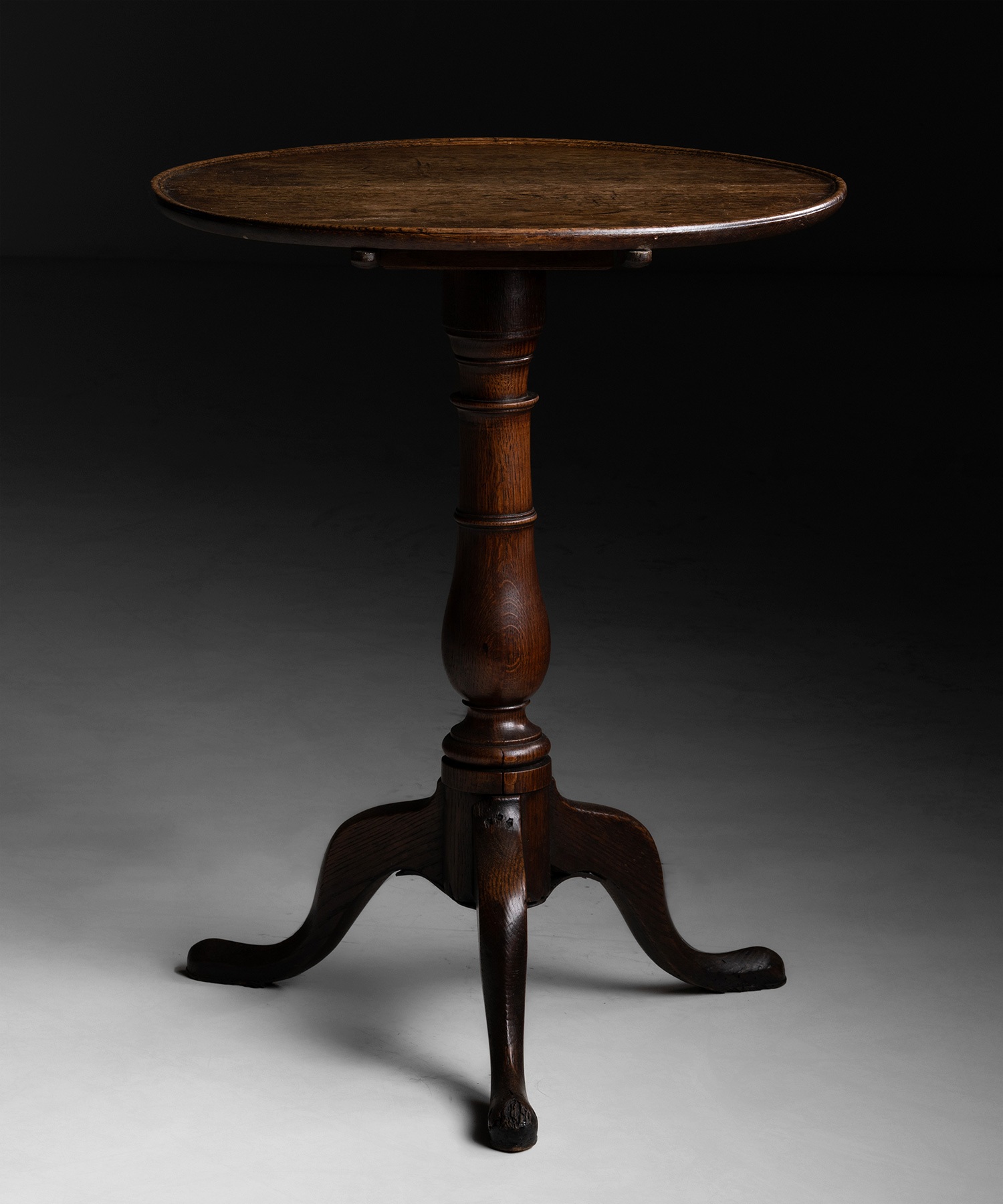 Oak Side Table Obsolete