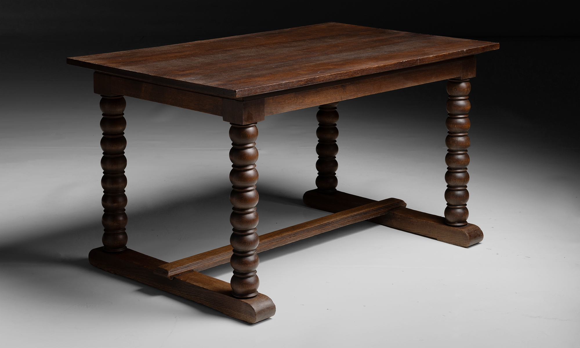 Oak Table / Desk :: Obsolete